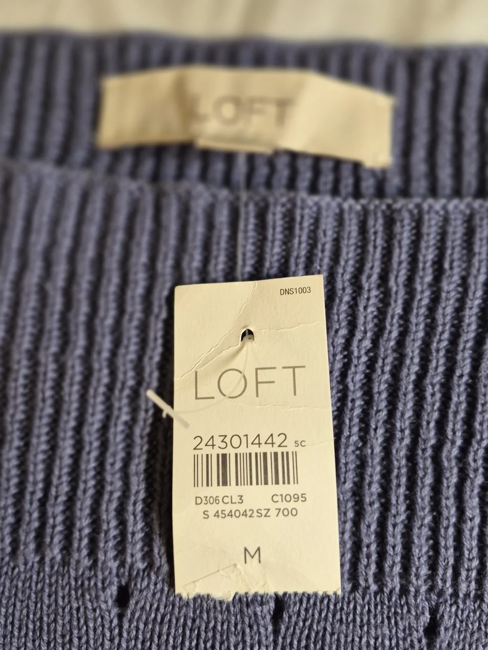 Classic Loft Women's Crewneck Sweater in Dusty Blue M